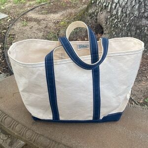 L.L. Bean boat & tote canvas Large tote